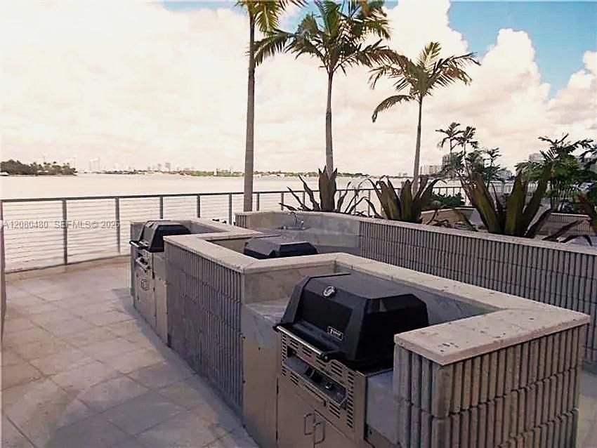 For Sale: $230,000 (0 beds, 1 baths, 540 Square Feet)