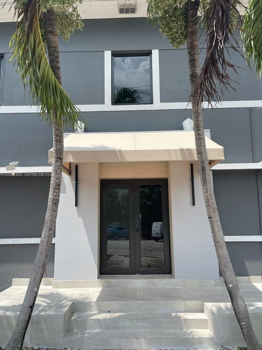 For Rent: $1,600 (0 beds, 1 baths, 475 Square Feet)
