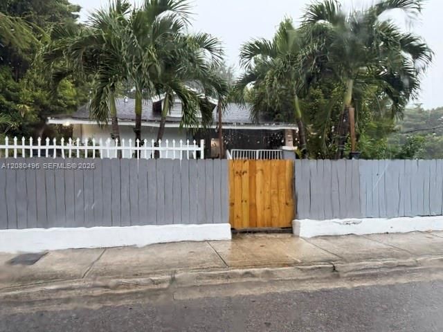 En Venta: $825,000 (2 camas, 1 baños, 1061 Pies cuadrados)