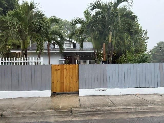 En Venta: $825,000 (2 camas, 1 baños, 1061 Pies cuadrados)
