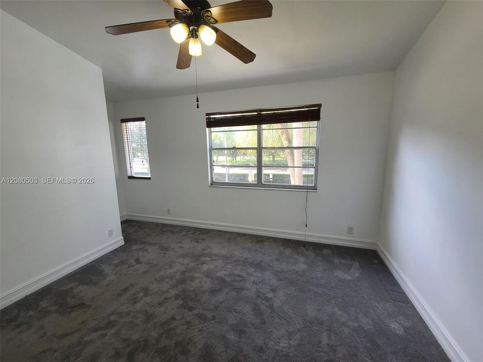 В аренду: $2,195 (2 спален, 1 ванн, 1040 Квадратных фут)