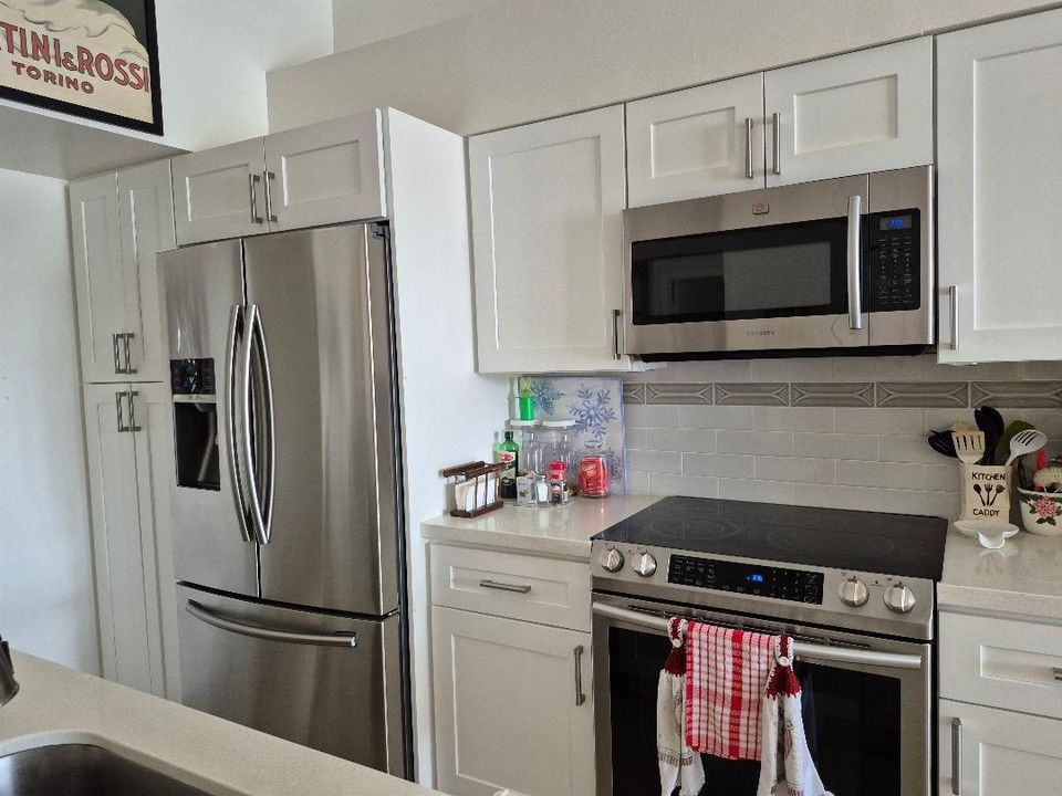 S/S APPLIANCES
