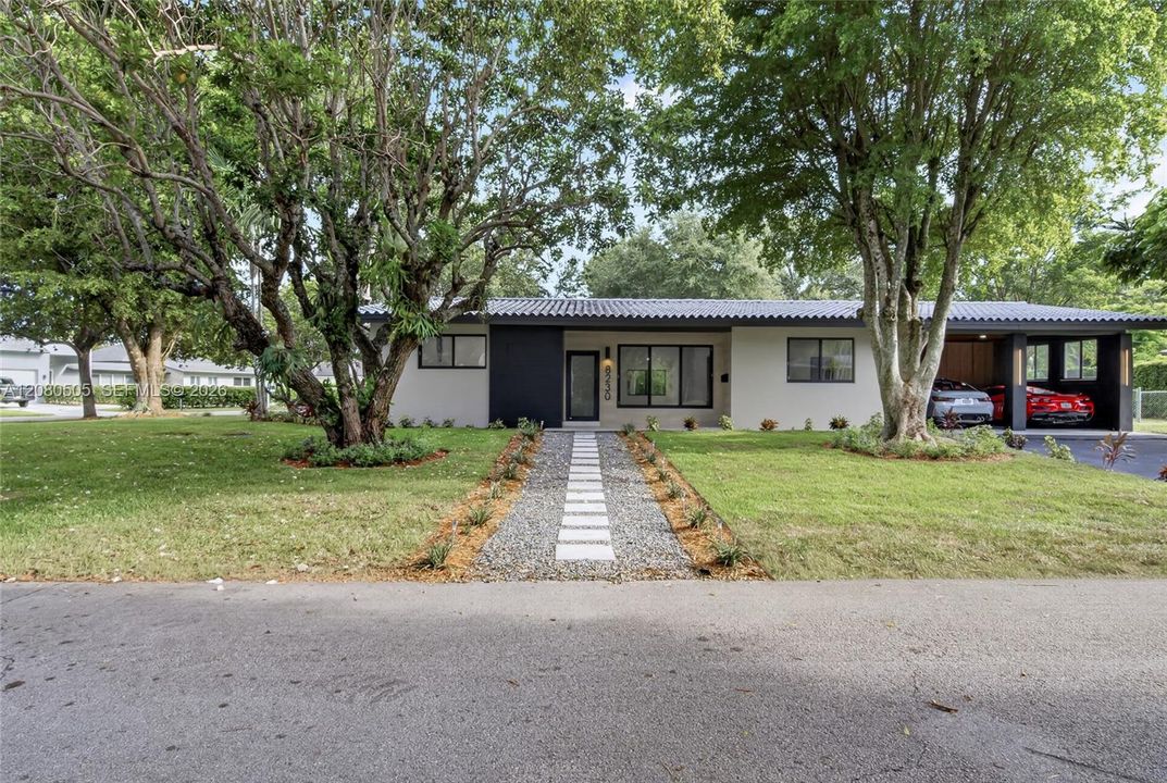 For Sale: $1,475,000 (3 beds, 2 baths, 1828 Square Feet)