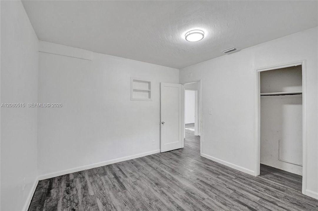 На продажу: $435,000 (3 спален, 2 ванн, 972 Квадратных фут)