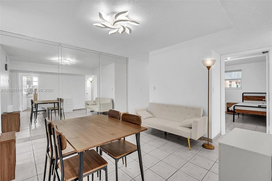 For Rent: $2,700 (3 beds, 2 baths, 1063 Square Feet)