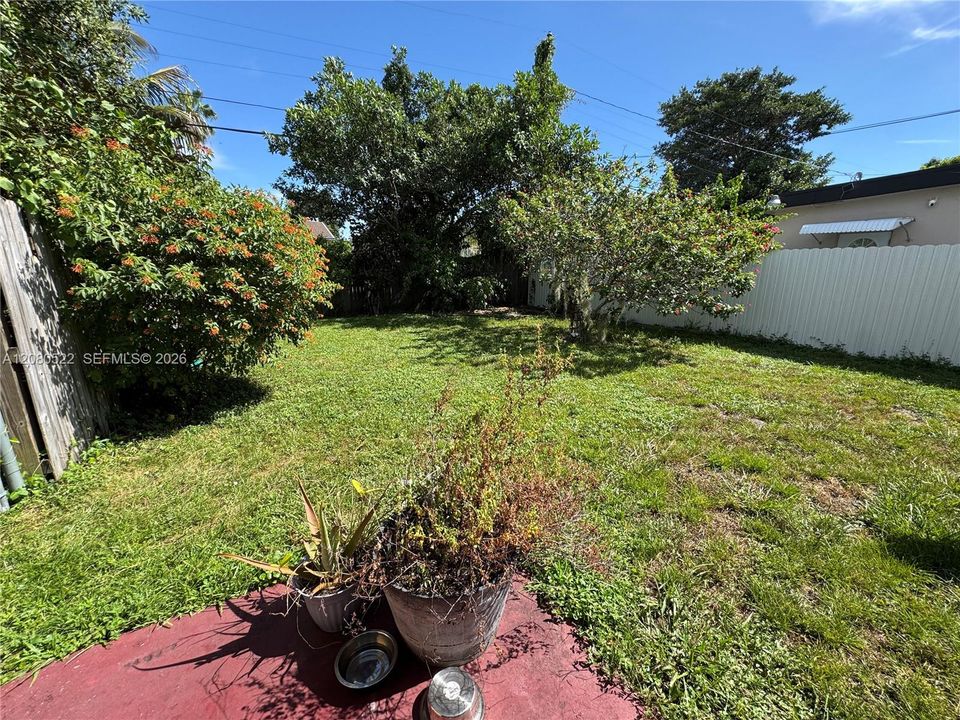For Sale: $590,000 (0 beds, 0 baths, 1860 Square Feet)
