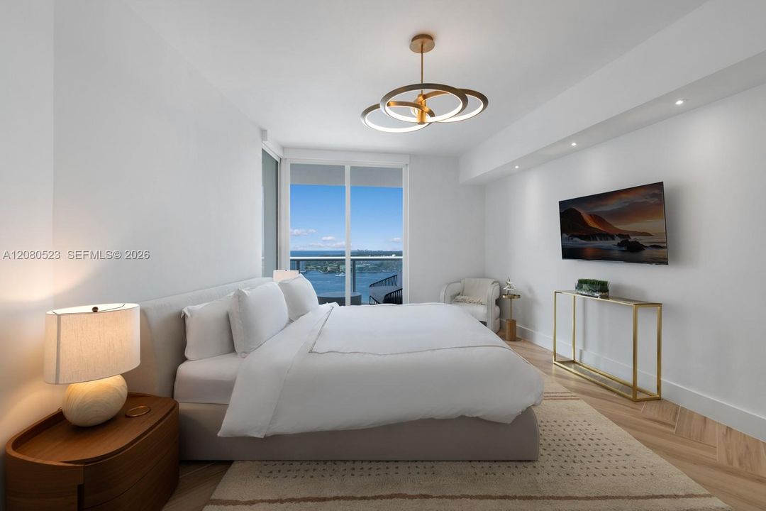 For Rent: $17,500 (2 beds, 2 baths, 1750 Square Feet)
