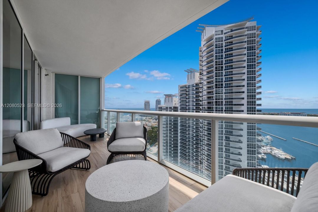 For Rent: $17,500 (2 beds, 2 baths, 1750 Square Feet)