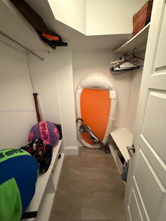 For Rent: $4,900 (2 beds, 2 baths, 1596 Square Feet)