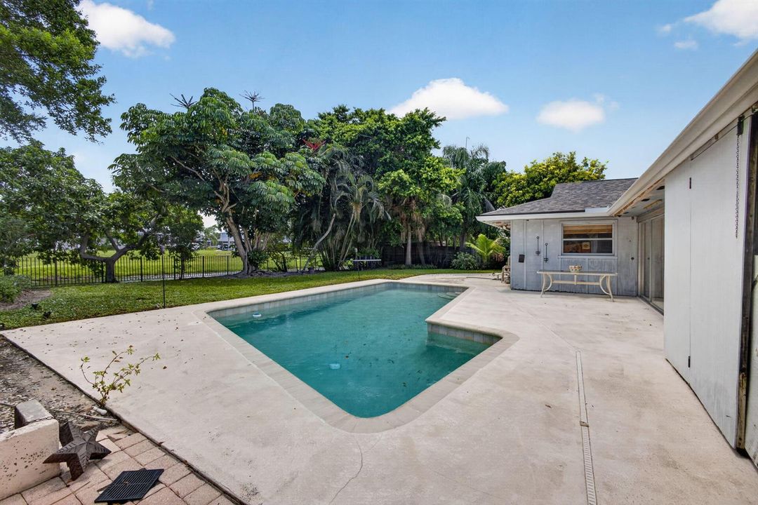 4126 Hickory Drive