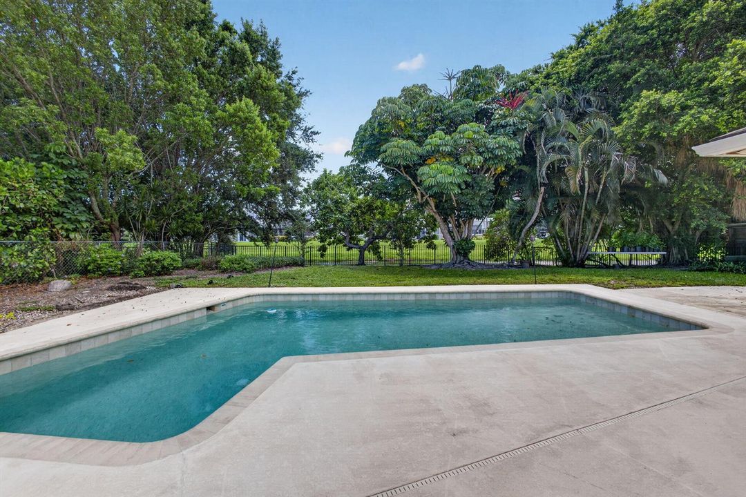 4126 Hickory Drive