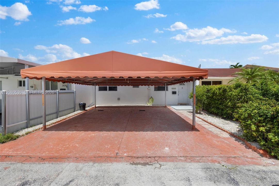 For Rent: $2,900 (3 beds, 2 baths, 0 Square Feet)