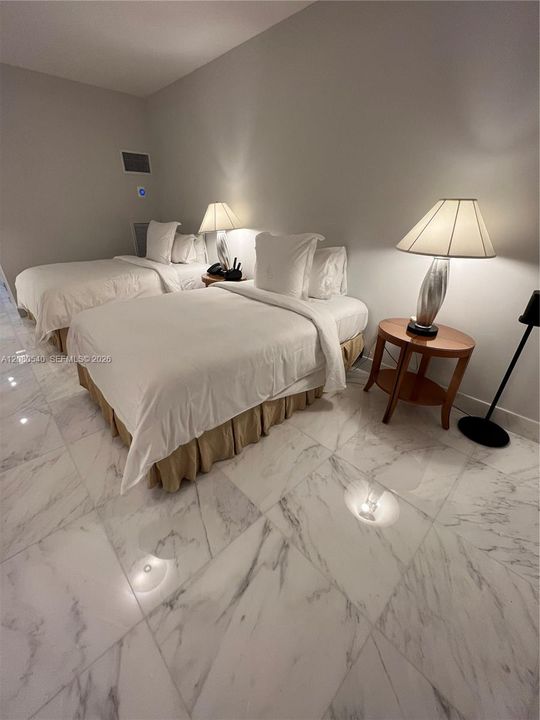 En Renta: $16,000 (2 camas, 2 baños, 1801 Pies cuadrados)