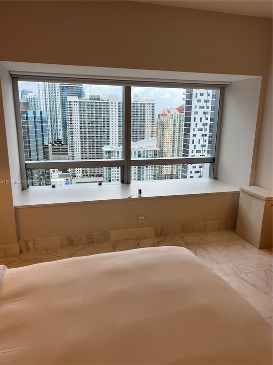 En Renta: $16,000 (2 camas, 2 baños, 1801 Pies cuadrados)