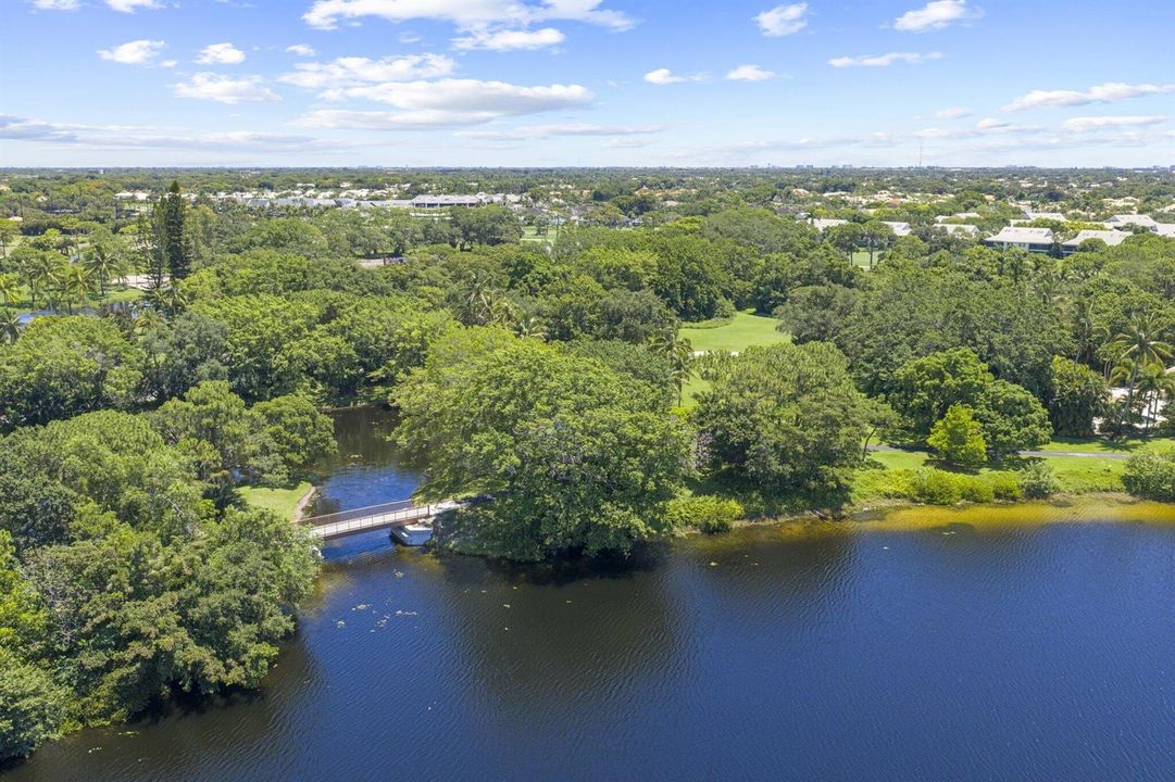 6001 Le Lac Road - 6.jpg-SMALL