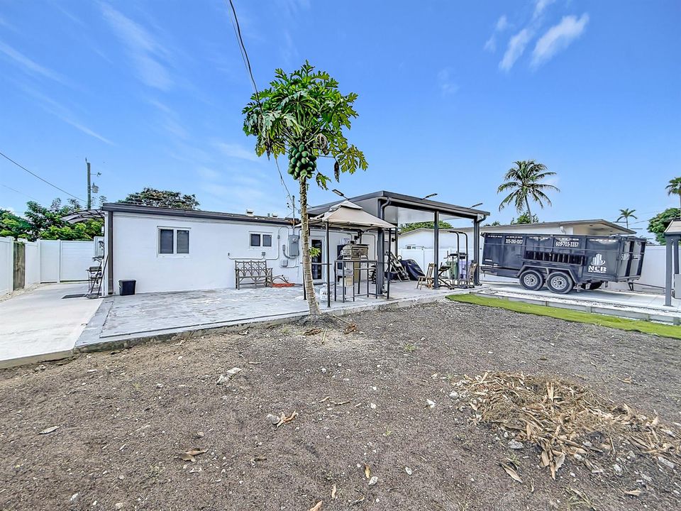6135 NW 24th Court-33