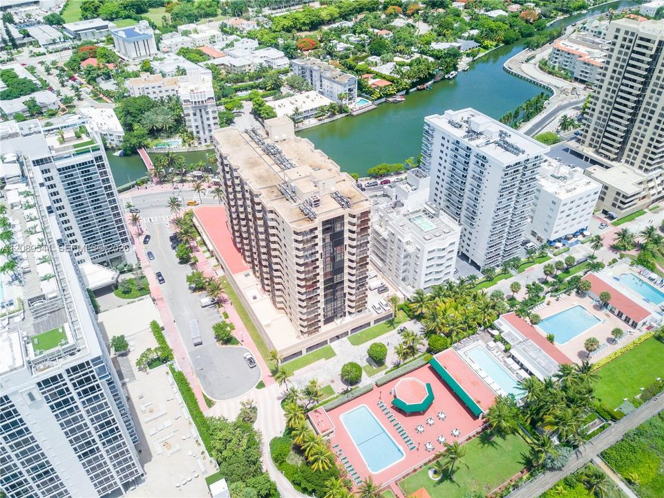 В аренду: $3,000 (1 спален, 1 ванн, 1030 Квадратных фут)