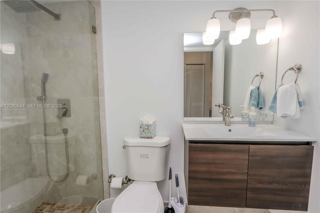 В аренду: $3,000 (1 спален, 1 ванн, 1030 Квадратных фут)