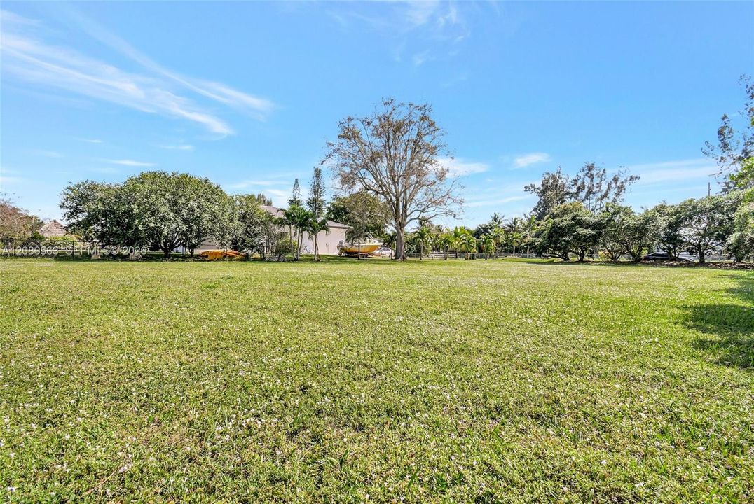 For Sale: $743,000 (1.44 acres)
