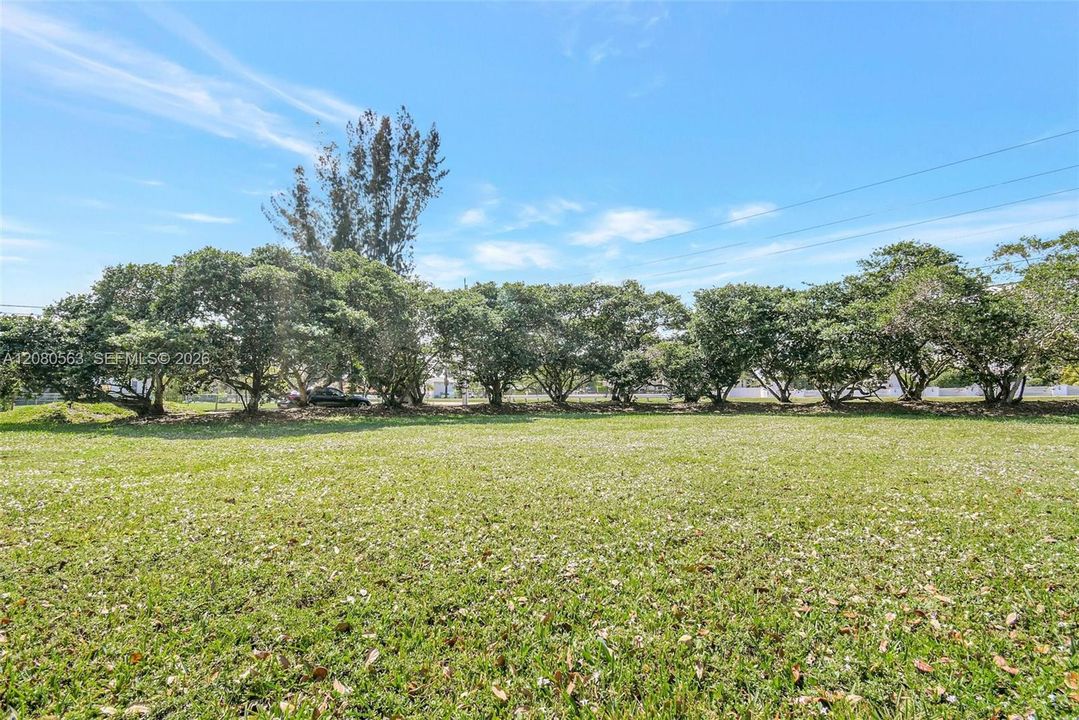 For Sale: $743,000 (1.44 acres)