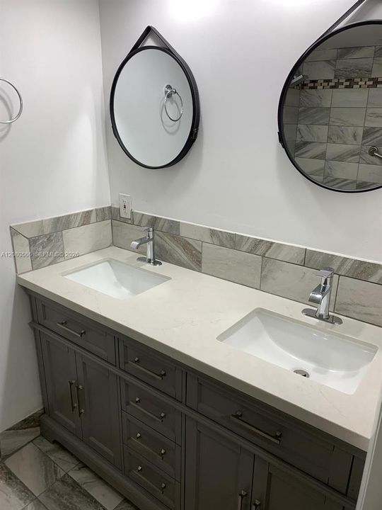 En Venta: $269,900 (3 camas, 2 baños, 1254 Pies cuadrados)