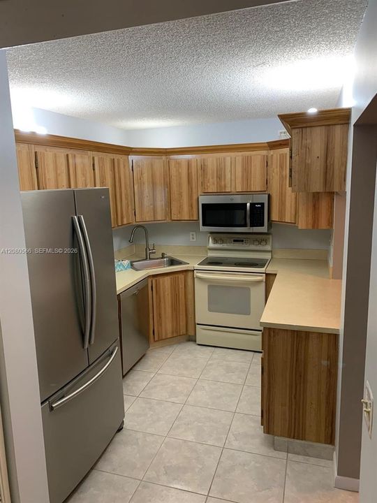 En Venta: $269,900 (3 camas, 2 baños, 1254 Pies cuadrados)