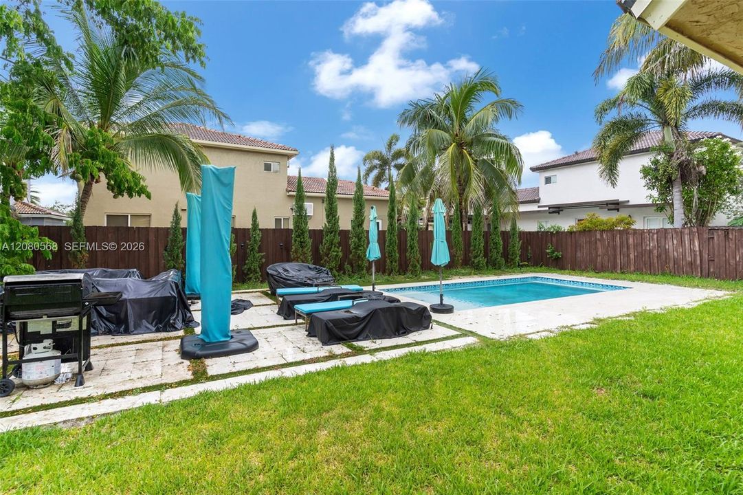 For Sale: $675,000 (4 beds, 3 baths, 2578 Square Feet)