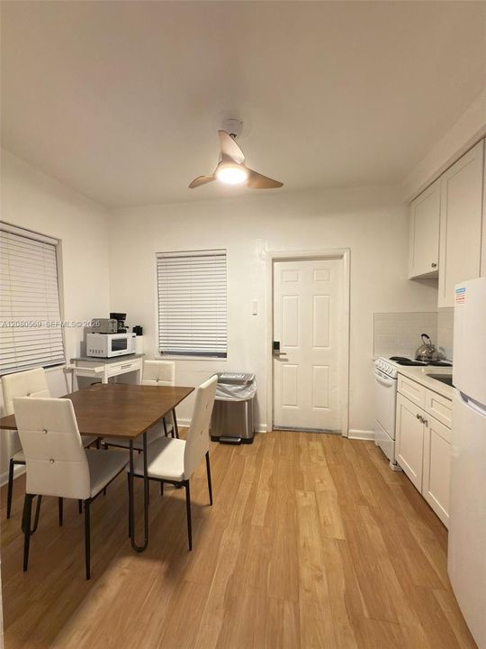 For Rent: $1,950 (1 beds, 1 baths, 500 Square Feet)