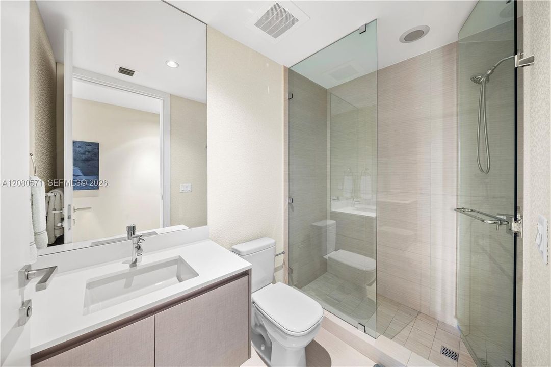 For Sale: $2,400,000 (3 beds, 4 baths, 2559 Square Feet)