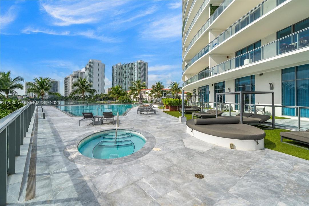 For Sale: $2,400,000 (3 beds, 4 baths, 2559 Square Feet)