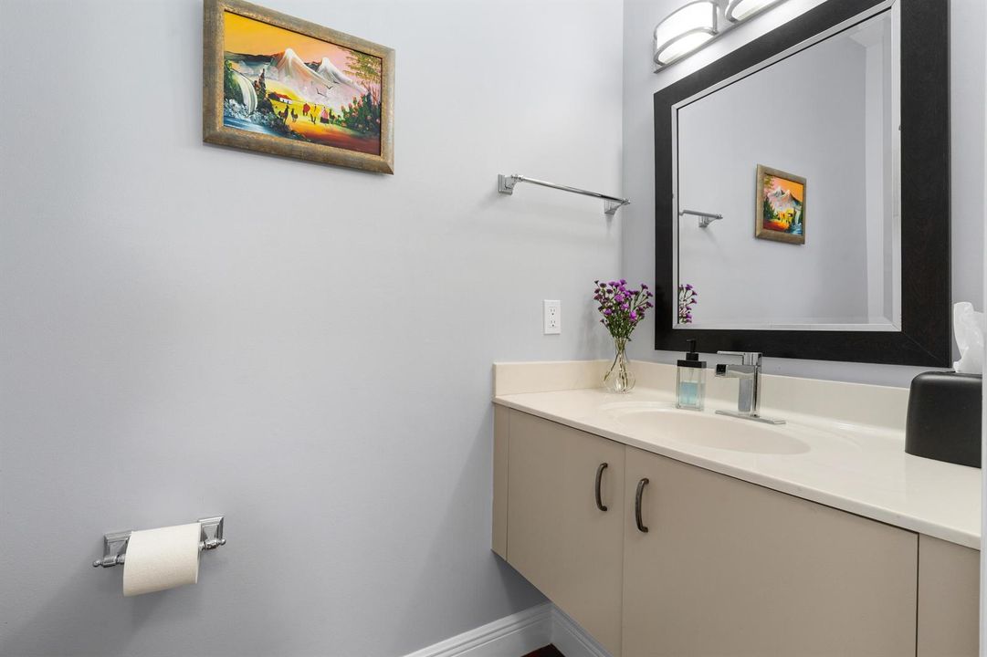 15-517 SW 7th Ave Ft. Lauderdale, FL-114