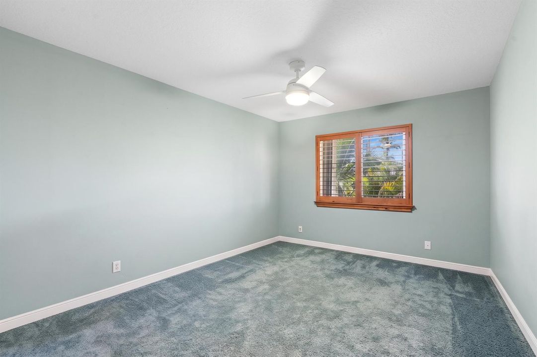 bedroom 2 (1)