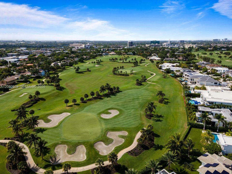 For Sale: $10,500,000 (7 beds, 6 baths, 5851 Square Feet)
