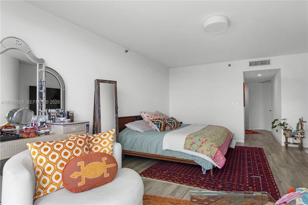 En Renta: $16,500 (2 camas, 3 baños, 2700 Pies cuadrados)