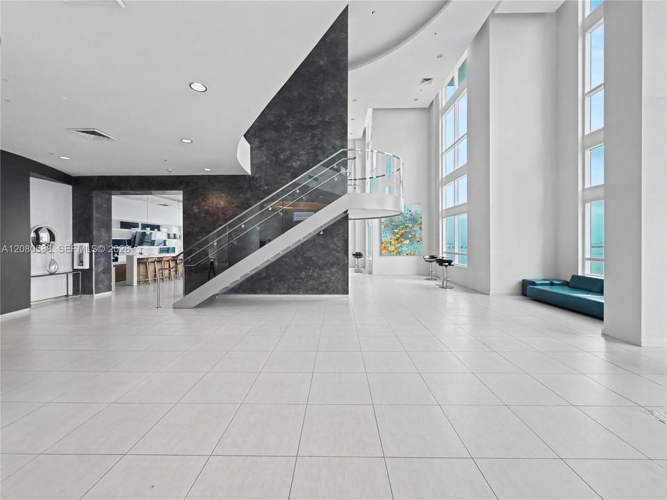 For Rent: $4,795 (2 beds, 2 baths, 1180 Square Feet)