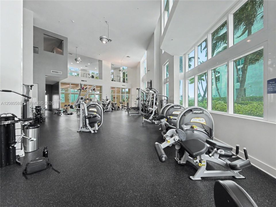 For Rent: $4,795 (2 beds, 2 baths, 1180 Square Feet)
