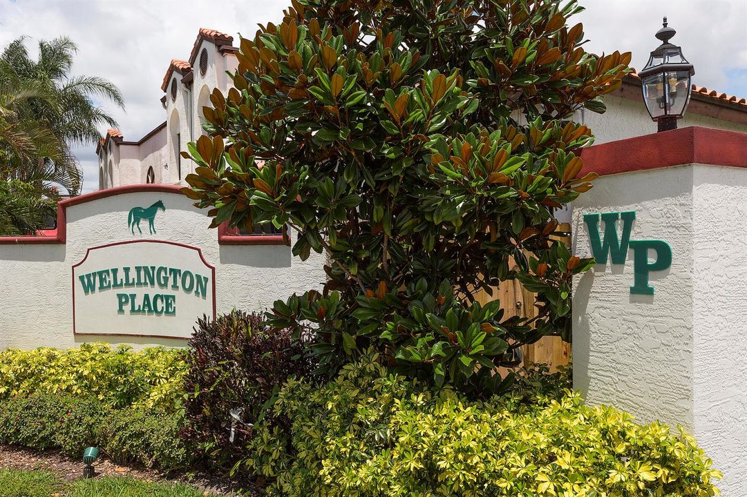 Fountain View sign