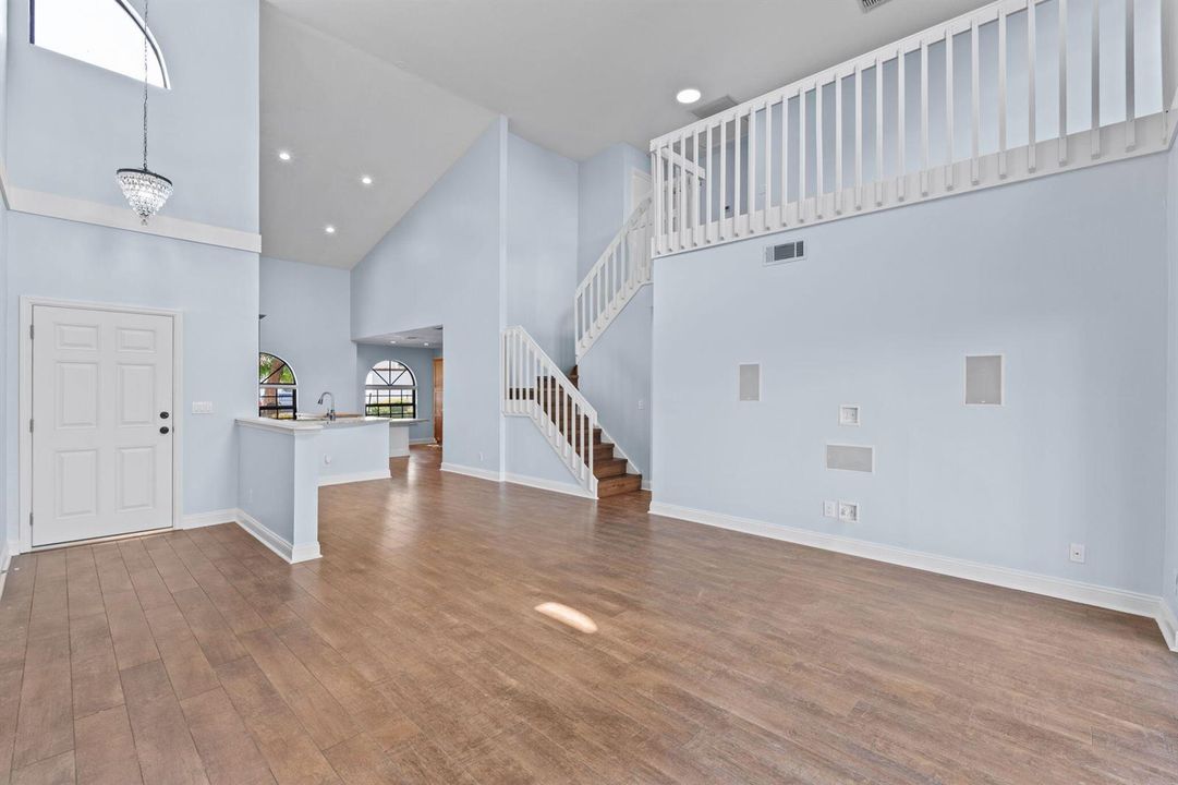 5-web-or-mls-A7400438