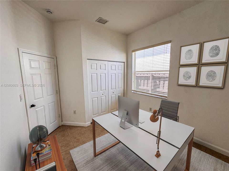 For Sale: $469,900 (4 beds, 3 baths, 1958 Square Feet)