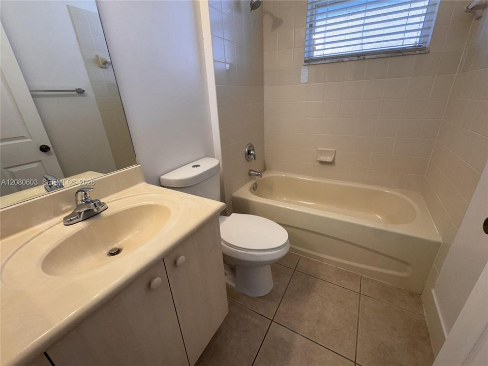 For Sale: $469,900 (4 beds, 3 baths, 1958 Square Feet)
