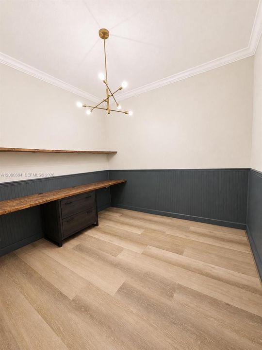 Additional room /office