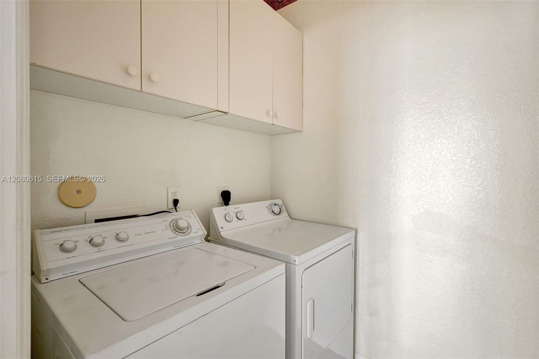 For Rent: $3,650 (3 beds, 2 baths, 1774 Square Feet)