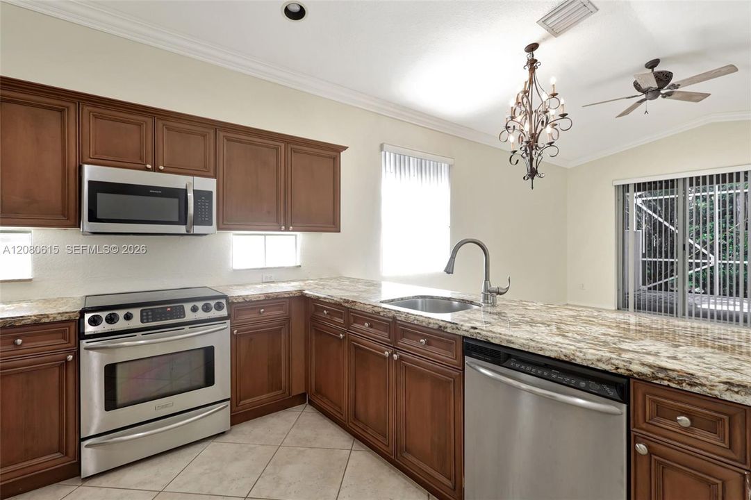 For Rent: $3,650 (3 beds, 2 baths, 1774 Square Feet)