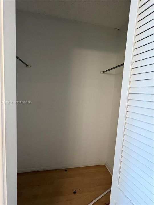 For Sale: $115,000 (2 beds, 2 baths, 1132 Square Feet)