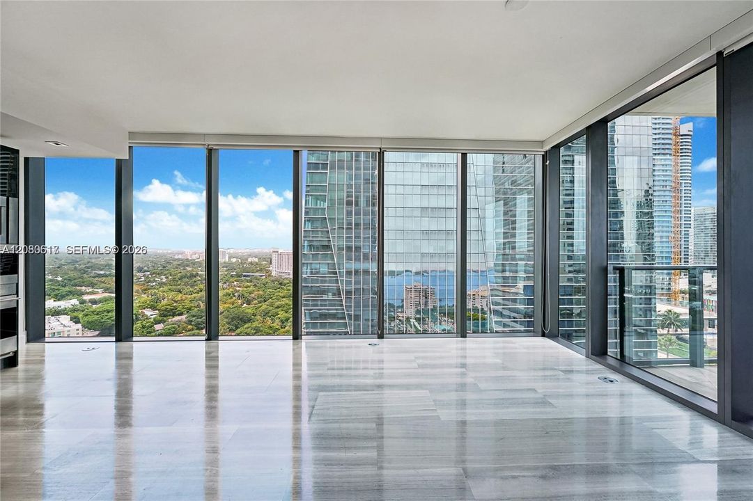 For Rent: $6,200 (1 beds, 1 baths, 806 Square Feet)