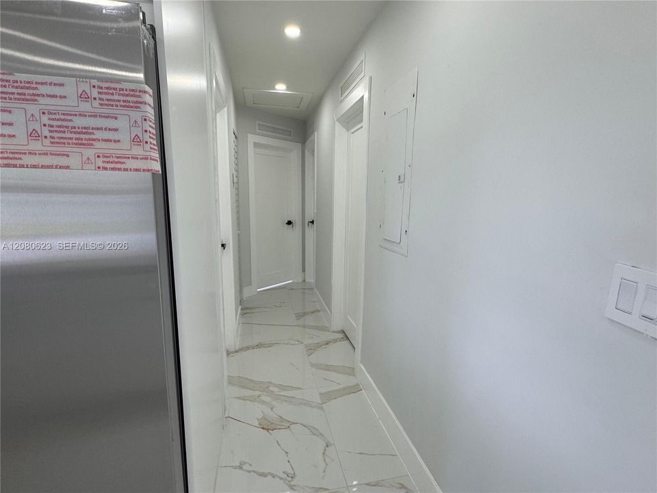 На продажу: $645,000 (4 спален, 2 ванн, 1248 Квадратных фут)