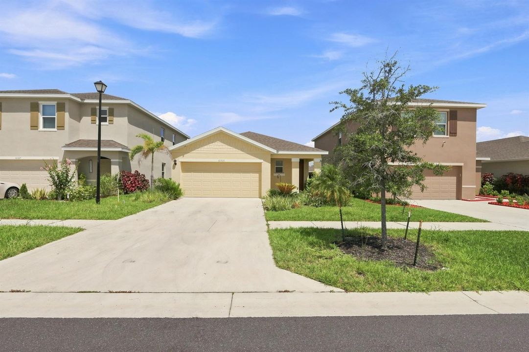 5_5. front exterior