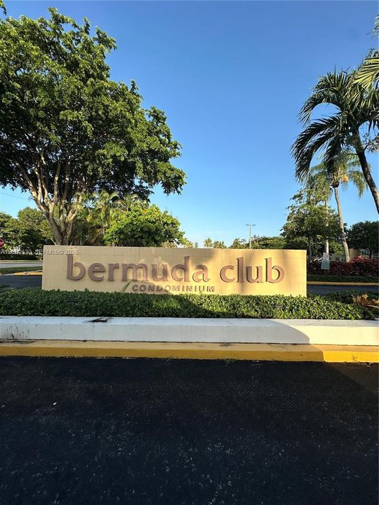 En Venta: $115,000 (2 camas, 2 baños, 880 Pies cuadrados)