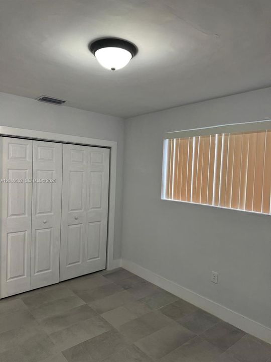For Rent: $3,200 (3 beds, 2 baths, 1990 Square Feet)