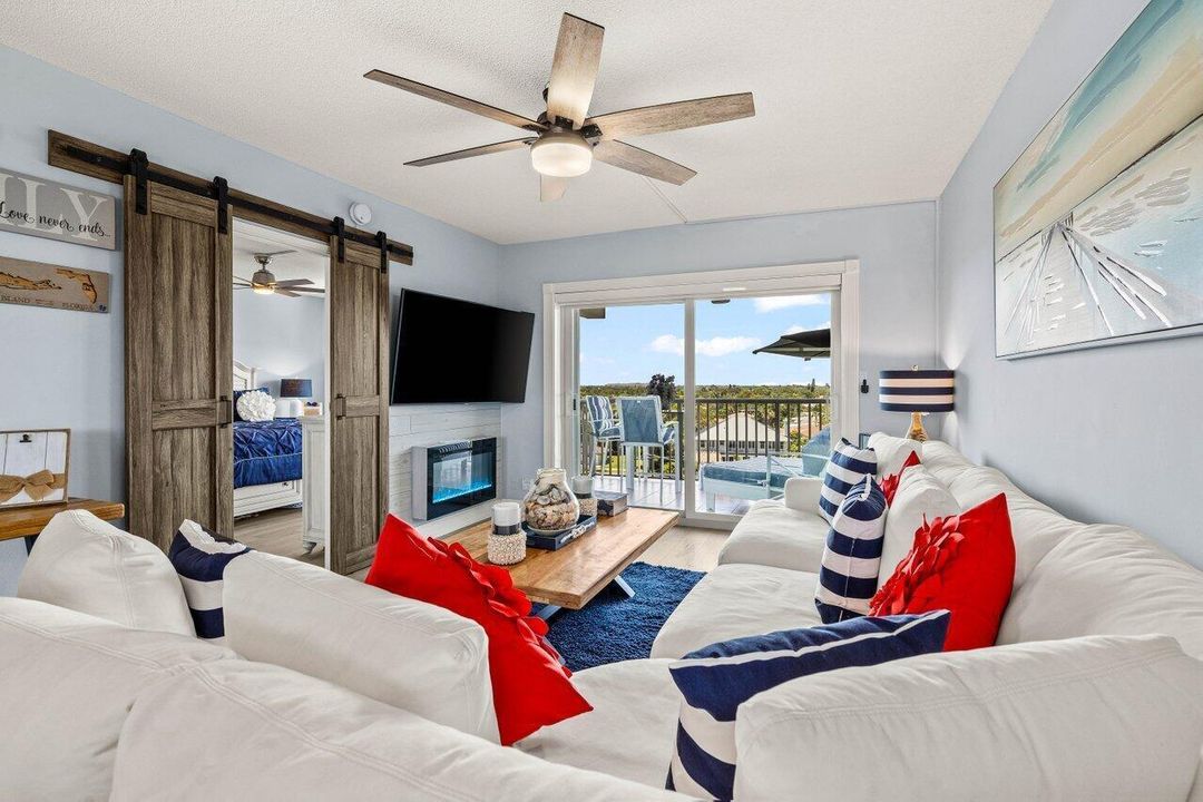 007-629Southeast19thAvenue-702-Deerfield